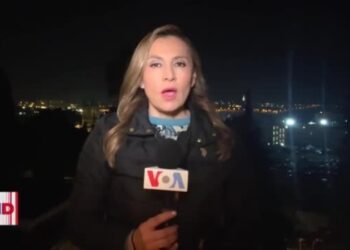 Prosiguen los ataques a barcos de carga en el Mar Rojo