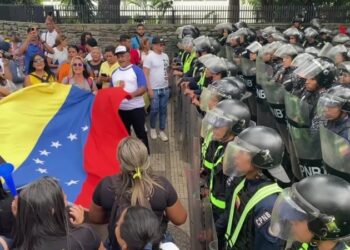 Opositores denuncian incremento del hostigamiento gubernamental en Venezuela