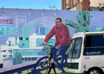 En Fotos | 25 años del chavismo en las calles de Caracas