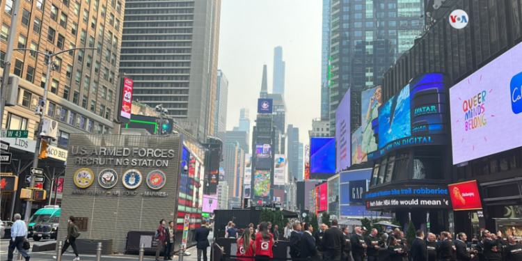 Entran en vigor nuevas reglas, leyes y condiciones en Nueva York por nuevo año.