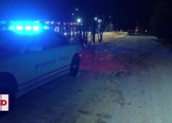 Caminos congelados, una amenaza tras las nevadas en EEUU