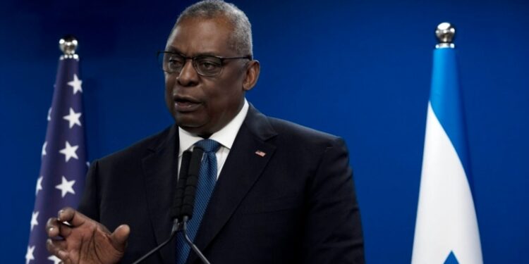 Casa Blanca revisará normas tras hospitalización no revelada de secretario de Defensa