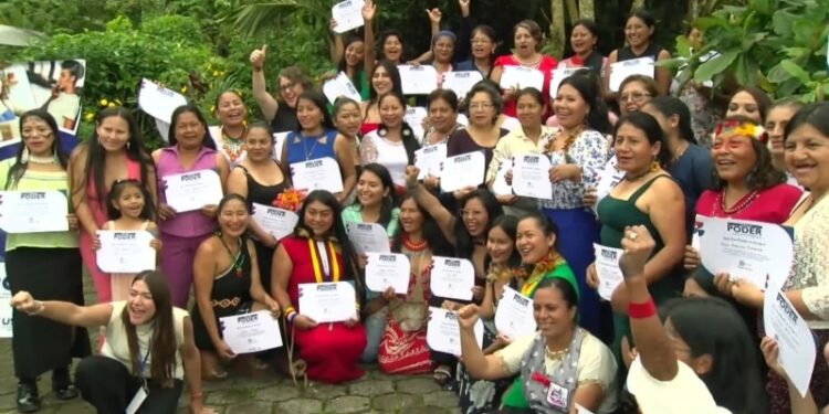 Emprendedoras indígenas se capacitan para mejorar sus habilidades empresariales