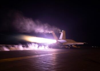 Estados Unidos contraataca a militantes apoyados por Irán en Irak