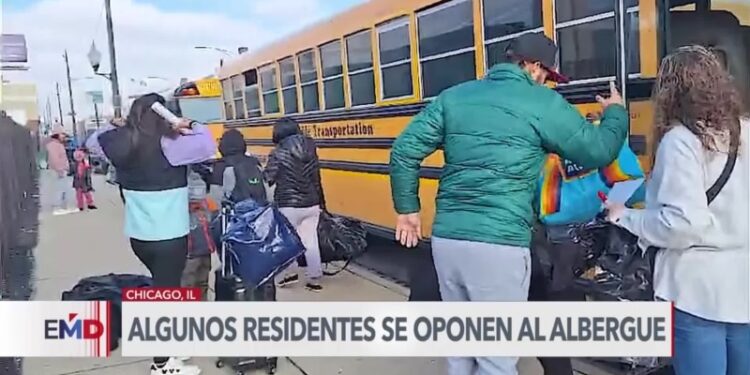 Nuevo albergue para migrantes causa controversia en Chicago