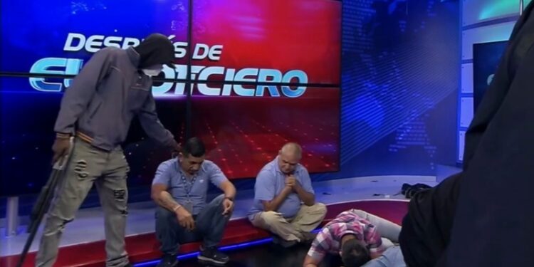 Ecuador: Asesinan al fiscal que investigaba asalto a canal de televisión
