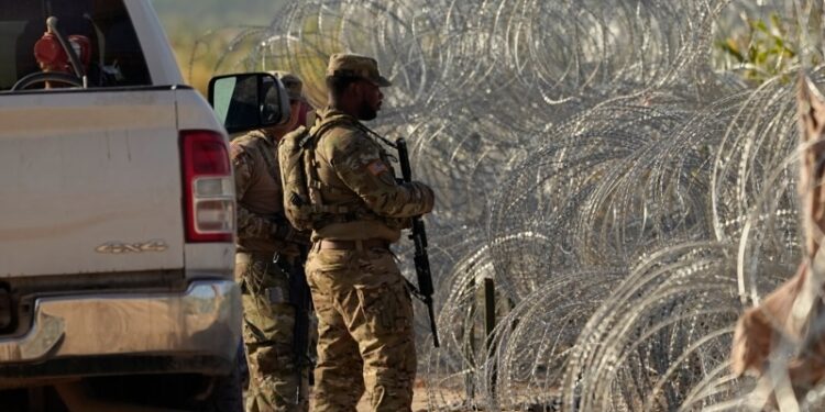 EE. UU: Departamento de Justicia solicita a la Corte Suprema ordenar a Texas que no impida el acceso de agentes a una zona fronteriza