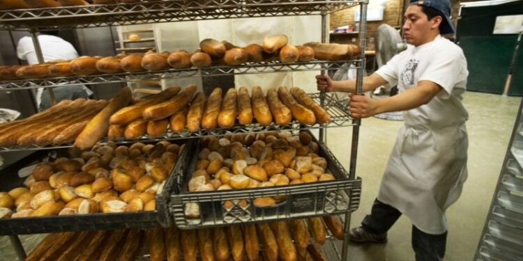 Precios mundiales de productos básicos bajaron en 2023