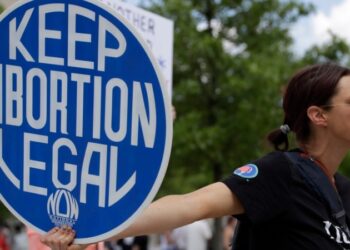 Varias legislaturas estatales republicanas buscan evitar voto sobre derecho al aborto