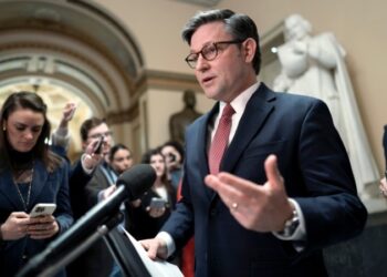 EE.UU: Se complica en el Congreso acuerdo fronterizo y de ayuda a Ucrania