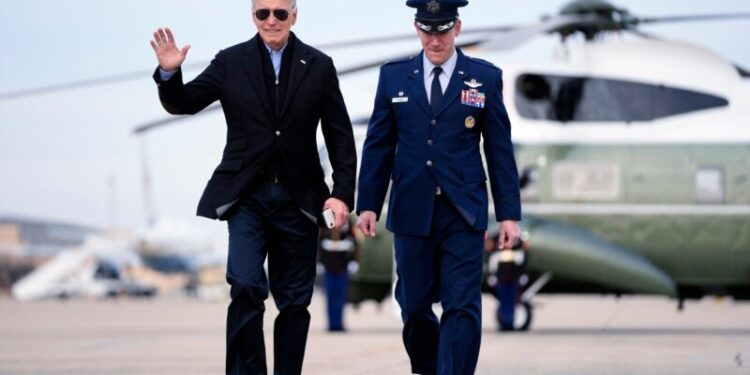 Biden invita a líderes del Congreso a la Casa Blanca