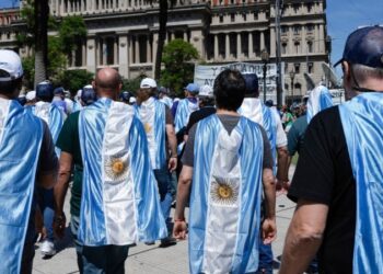 Argentina anuncia acuerdo con el FMI