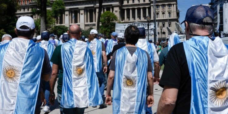 Argentina anuncia acuerdo con el FMI