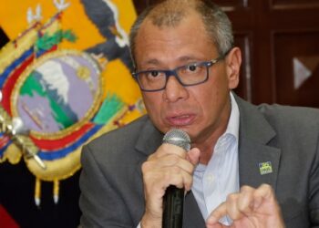 Ecuador: Dictan nueva orden de prisión contra exvicepresidente Jorge Glas