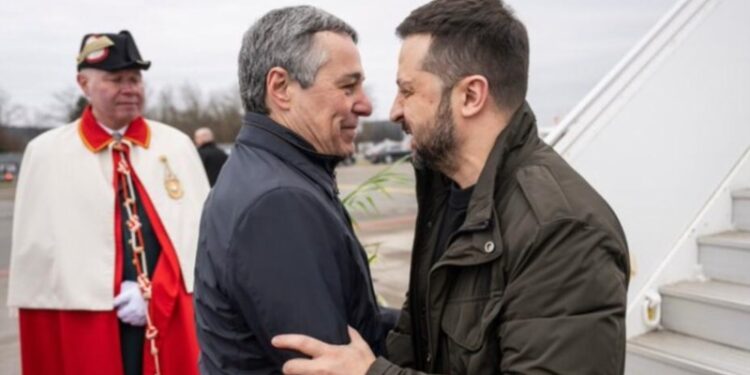 Zelenskyy llega a Suiza para asistir al foro de Davos