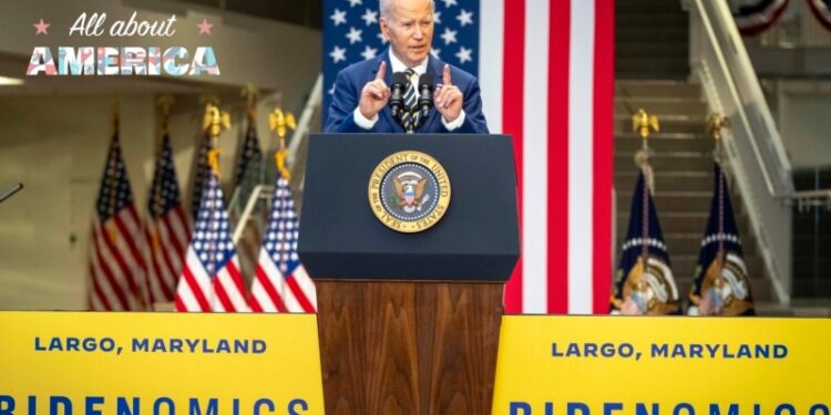 ¿Por qué los estadounidenses no le dan crédito a Biden por una economía fuerte?