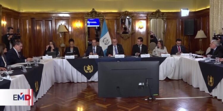 Tensión rodea la inminente toma de posesión en Guatemala