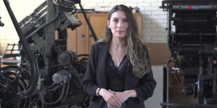 Una antigua imprenta en Colombia es un «museo vivo» 