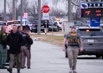 Tiroteo en una escuela secundaria en Iowa; alcance de las lesiones no está claro