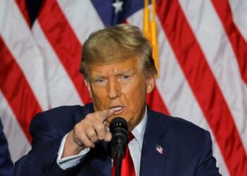 Luego de su aplastante Victoria en Iowa, el ex president Donald Trump comparece ante un tribunal de Nueva York.