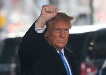 El expresidente Trump apelará la sentencia que lo obliga a pagar una millonaria suma a la escritora Jean Carroll