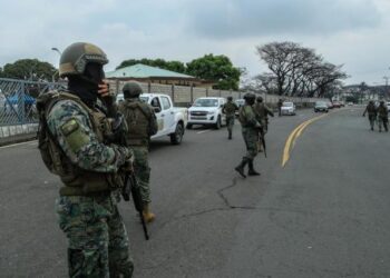 Policía de Ecuador dice haber desarticulado red de cámaras de banda criminal en Guayaquil