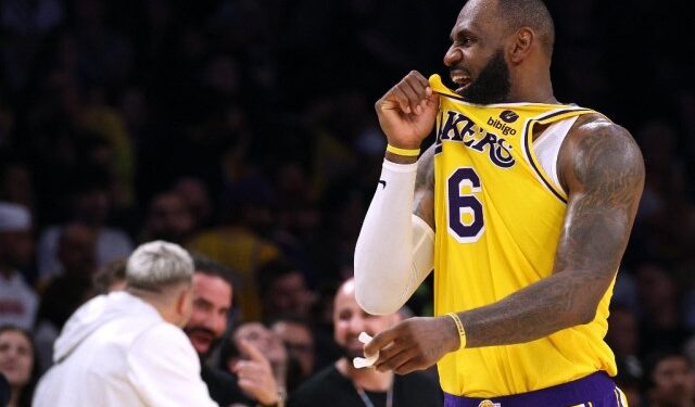 EEUU anunció la lista de sus estrellas de NBA preseleccionadas para París 2024