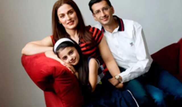 Cuerpos fueron hallados en una mansión: Revelan la causa de muerte de una familia millonaria en Massachusetts