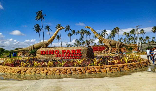 Inauguran el parque de dinosaurios más grande de Venezuela… pero sus entradas cuestan “un ojo de la cara” (FOTO)