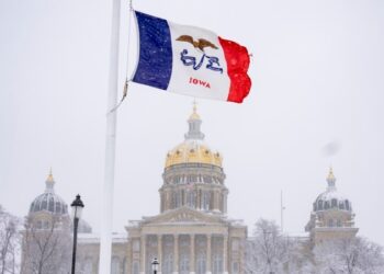 Los votantes republicanos de Iowa se reúnen esta semana para seleccionar a los delegados que planean enviar a las convenciones nacionales.