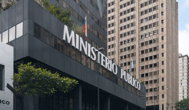 MP detiene a dos funcionarios de la Fiscalía por presunta vinculación con banda criminal