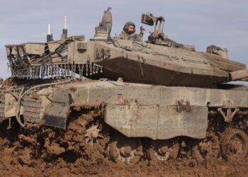 Israel mantiene ataque a Gaza y anuncia que fase intensiva de la guerra contra Hamás terminará pronto