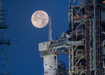 La NASA posterga misiones a la Luna debido a problemas técnicos