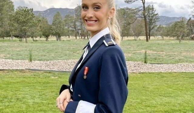 Madison Marsh, la insólita candidata a Miss América que estudió físicas y es oficial del ejército de EEUU