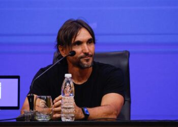 Boca Juniors presentó como nuevo DT a Diego Martínez, quien se define como “maduro y preparado”