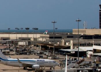 Grupos anti-Hizbulá hackean pantallas de información de aeropuerto de Beirut