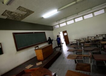 ¿Qué retos tiene la actualización de la educación en Venezuela?