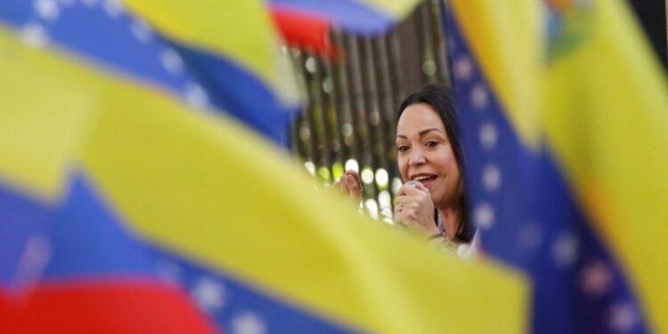 Las 5 principales noticias de Venezuela hoy: Ratifican inhabilitación de María Corina Machado. Y más