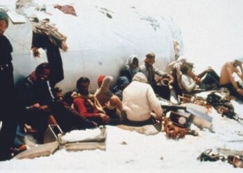 Las IMÁGENES que tomaron los sobrevivientes de la tragedia de los Andes a la espera de ser rescatados