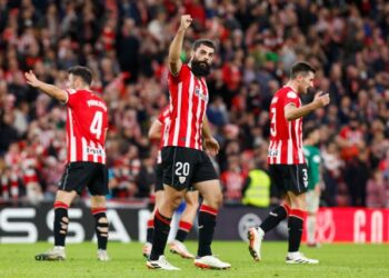 Goles de Villalibre llevaron al Athletic a cuartos de Copa del Rey