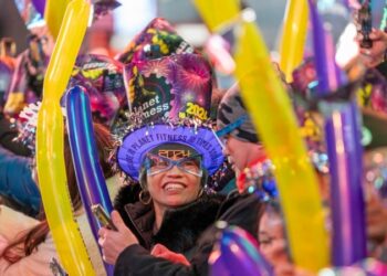 Trabajadores en Nueva York reciben el año con un aumento en el salario mínimo