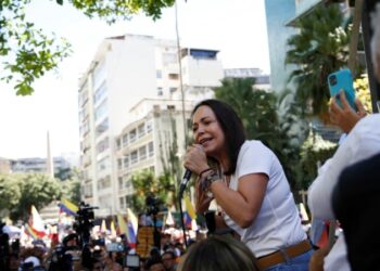 Tres colaboradores de candidata venezolana Machado, detenidos por presunta conspiración