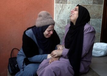 Hamás dice que nuevo ataque aéreo israelí mató a 14 personas en Gaza