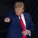 Trump testificó brevemente en el juicio contra la escritora E. Jean Carroll
