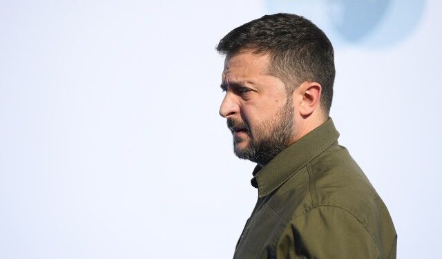 Zelenski rechaza pausa en los combates para que Rusia no puede recargar su arsenal