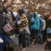 Ciudad de Nueva York impone toque de queda en cuatro refugios de migrantes