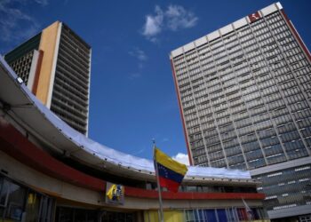 Convocatoria a elecciones presidenciales será antes de lo previsto, según fuentes de Vladimir Villegas