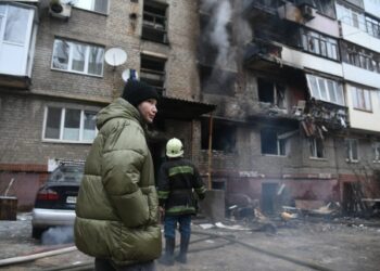 Ucranianos piden a sus aliados más urgencia para ayudarles a detener a Rusia