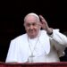 El papa Francisco defendió las bendiciones a parejas homosexuales