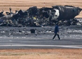 Se conocieron los primeros detalles de la investigación sobre el accidente aéreo en Japón que dejó cinco muertos